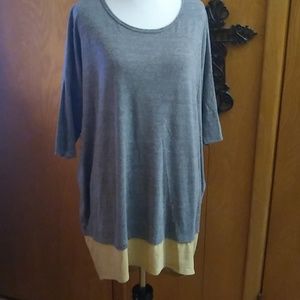 LulaRoe Irma top size Large Gray/tan